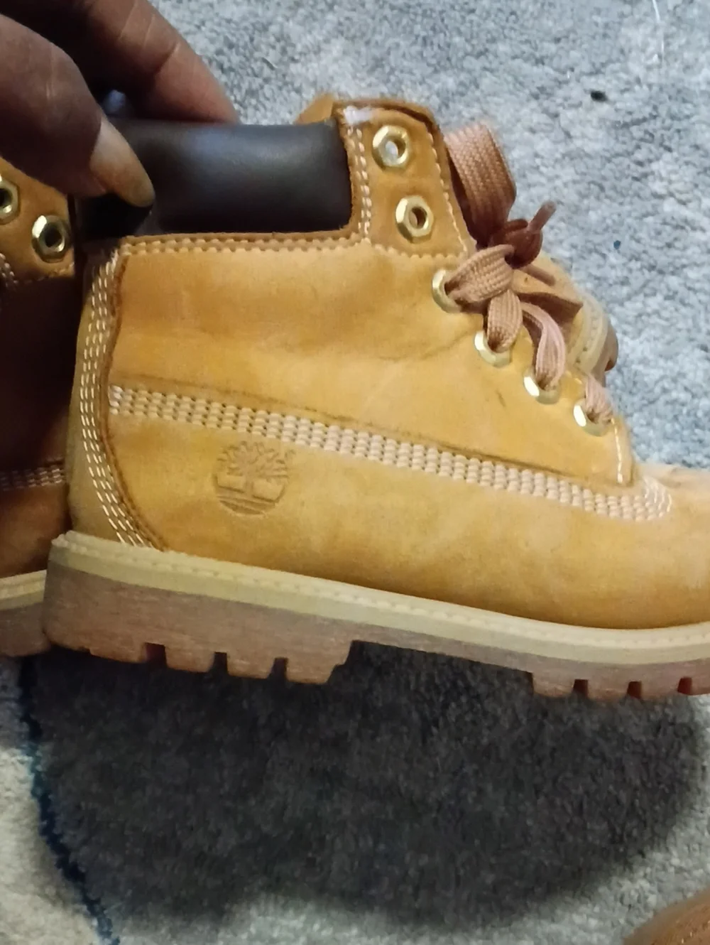 Boys Brown Work Boots - Lace Up timberland, slightly Used